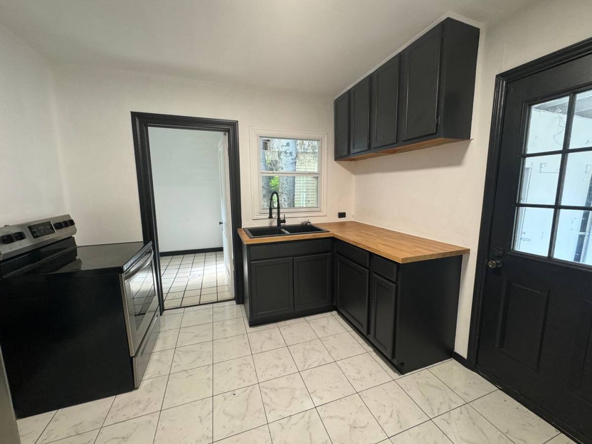 House for rent at 902 Burch, Ardmore, OK 73401