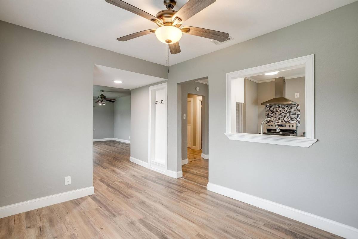 House for rent at 823 College St, Cleburne, TX 76033