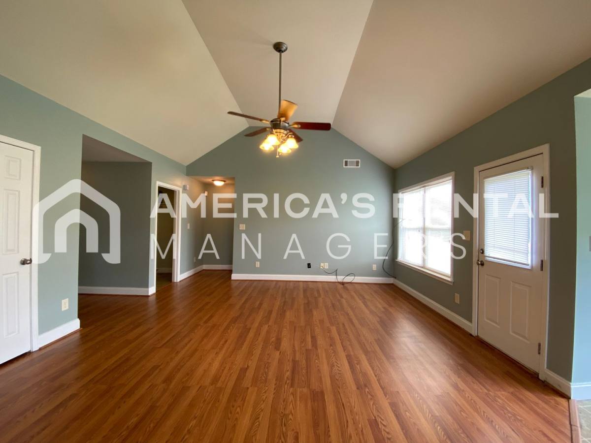 House for rent at 1475 Beardens Farm Rd, Woodstock, AL 35188