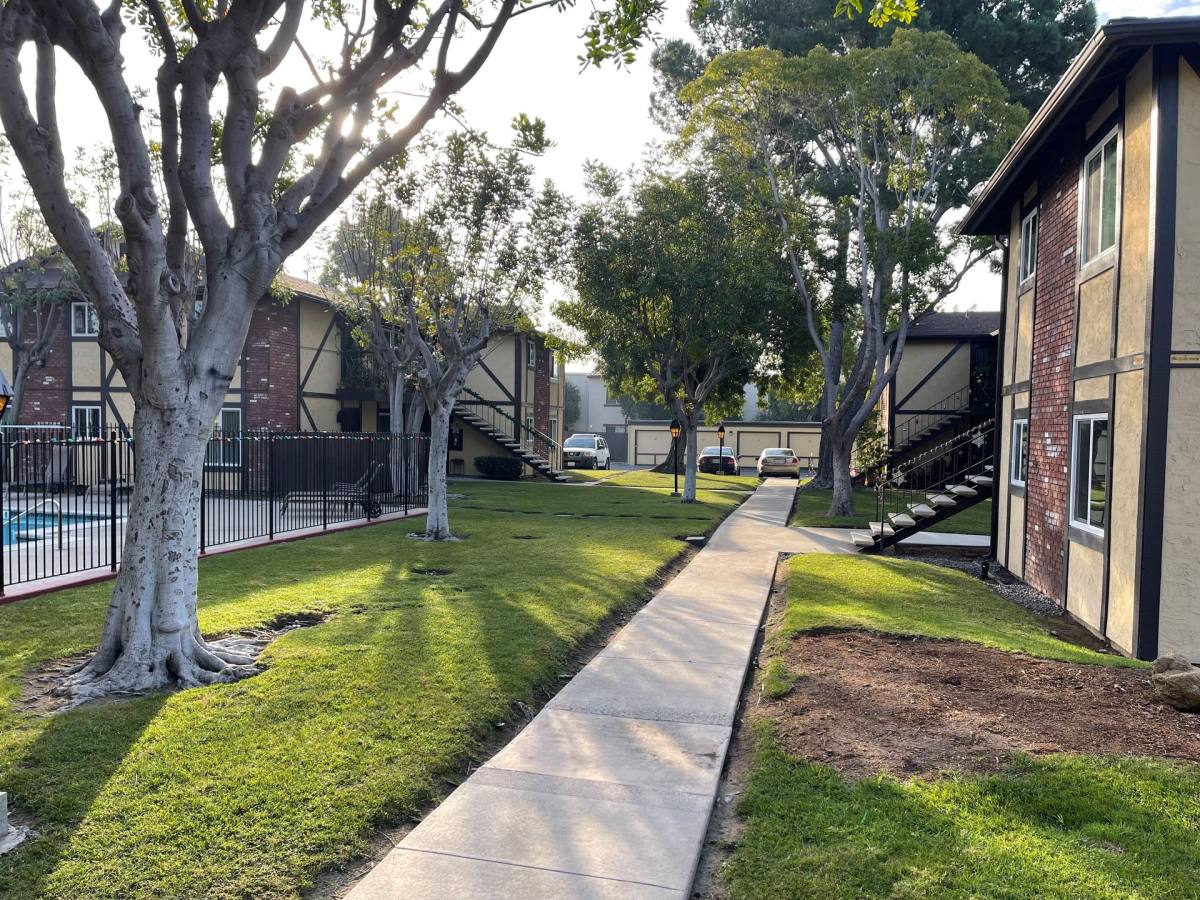 Apartment for rent at 250 Kennedy St, Chula Vista, CA 91911