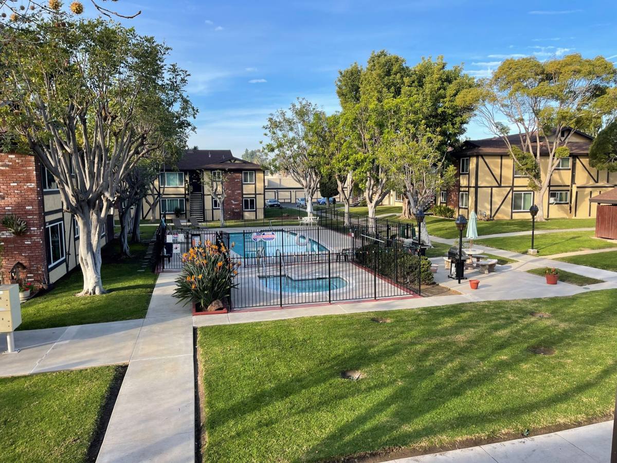 Apartment for rent at 250 Kennedy St, Chula Vista, CA 91911