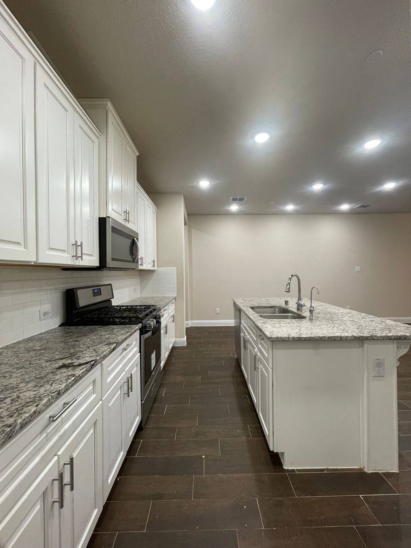 Townhouse for rent at 1038 Mj Brown St, Allen, TX 75002