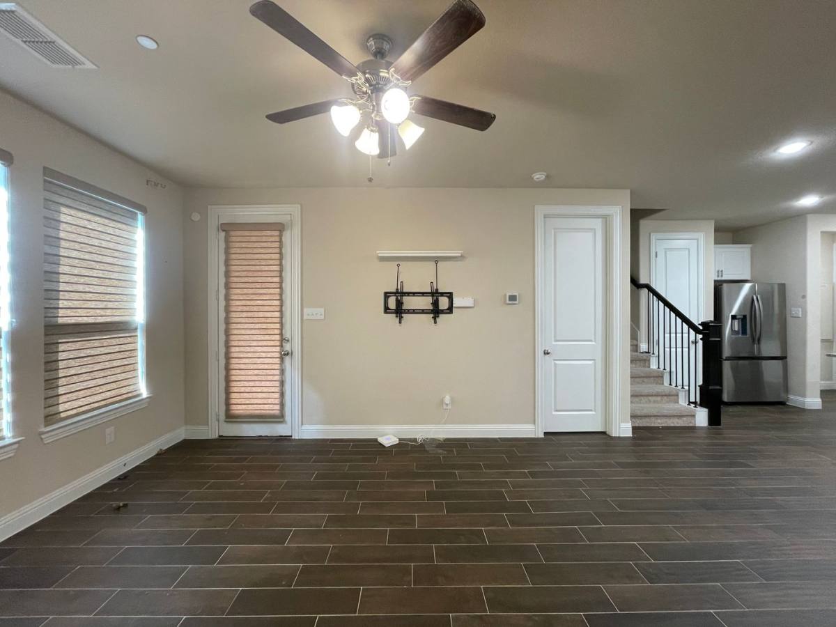 Townhouse for rent at 1038 Mj Brown St, Allen, TX 75002