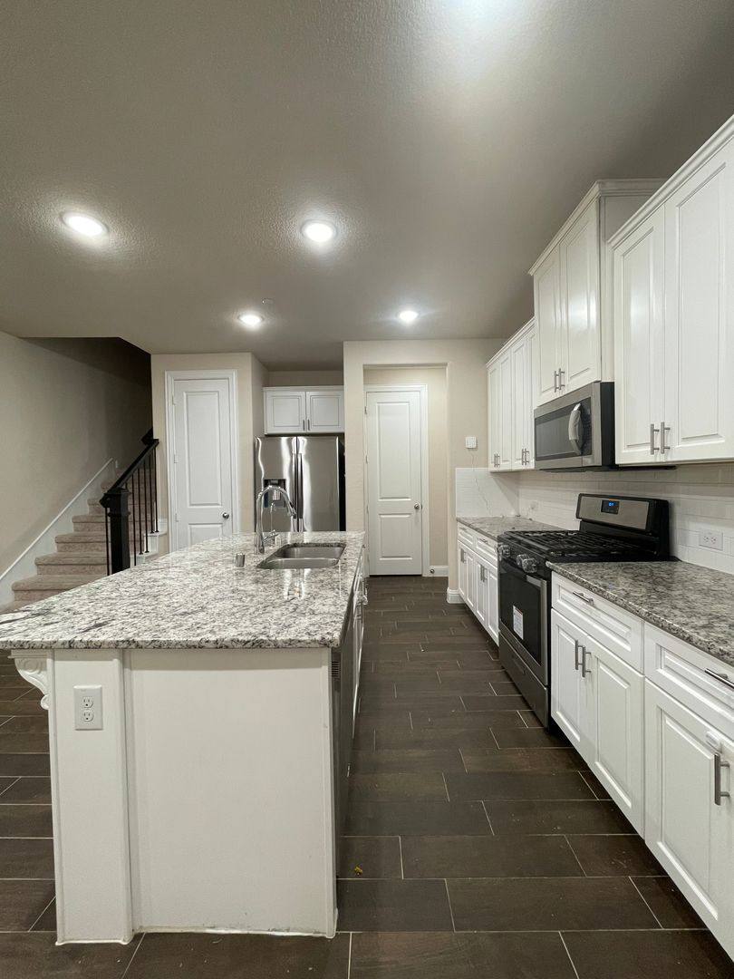 Townhouse for rent at 1038 Mj Brown St, Allen, TX 75002
