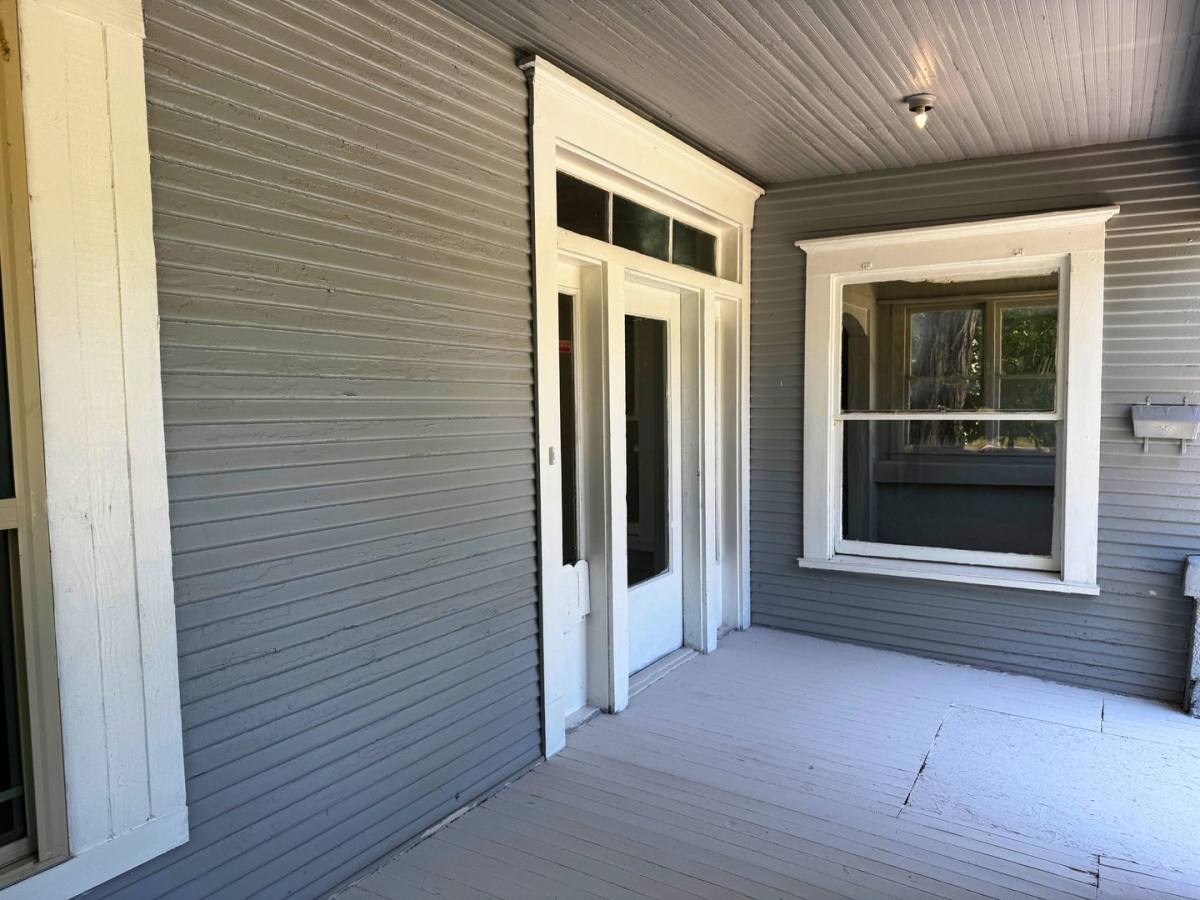 House for rent at 1106 Burnett St, Wichita Falls, TX 76301