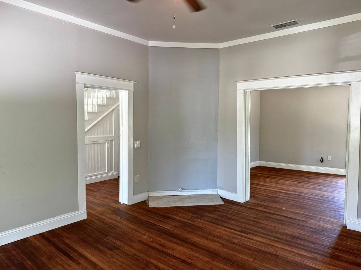 House for rent at 1106 Burnett St, Wichita Falls, TX 76301