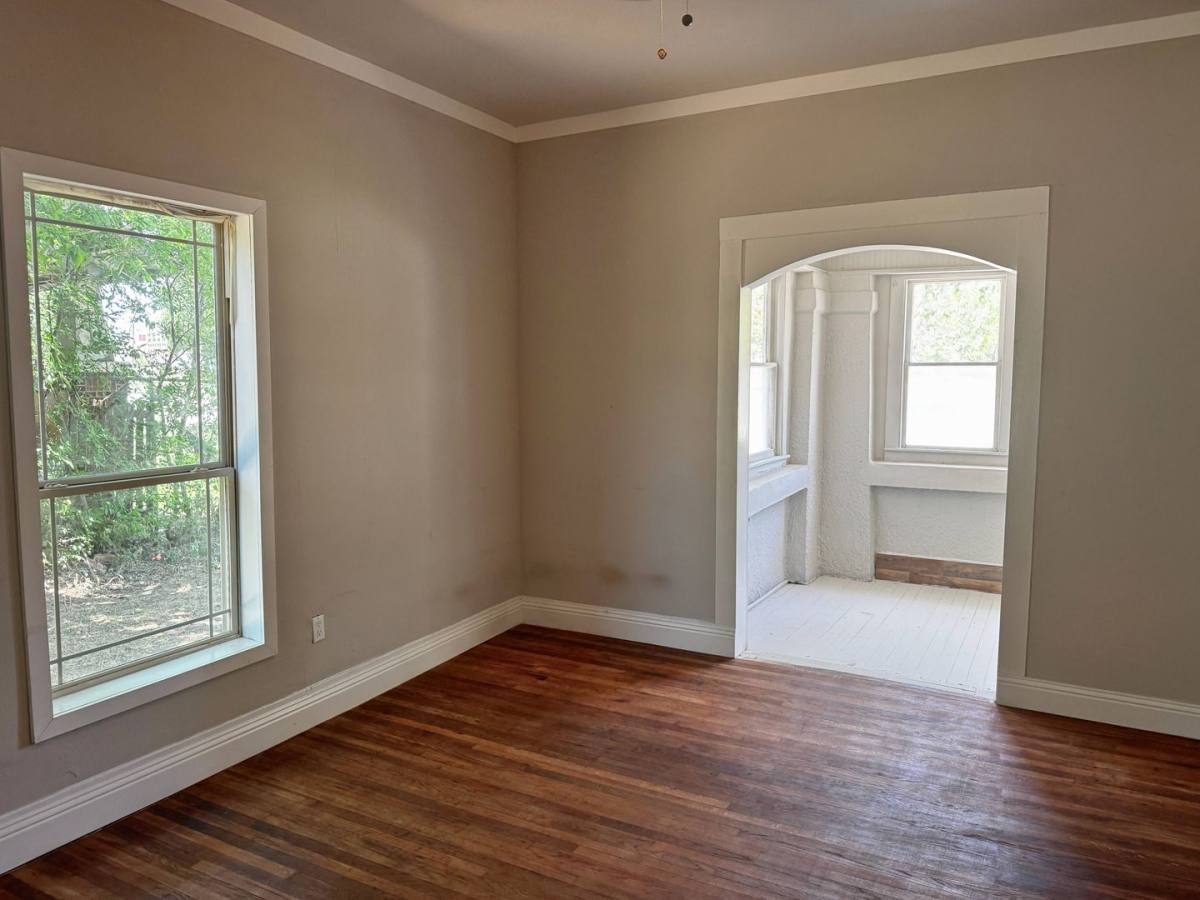 House for rent at 1106 Burnett St, Wichita Falls, TX 76301