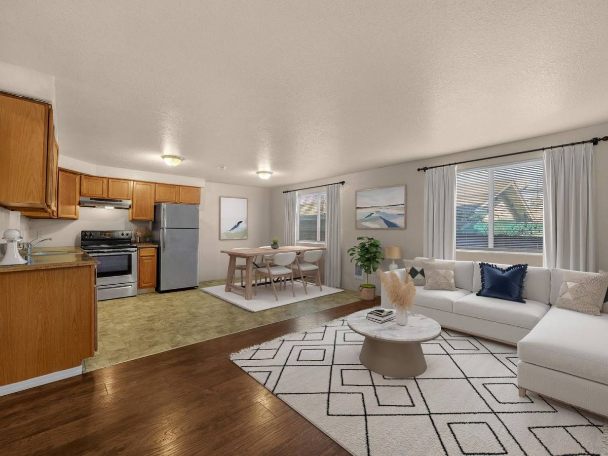 Apartment for rent at 228 25th Ave, Longview, WA 98632