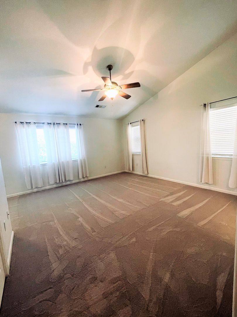 House for rent at 1263 Snowcap Trail, Redding, CA 96003