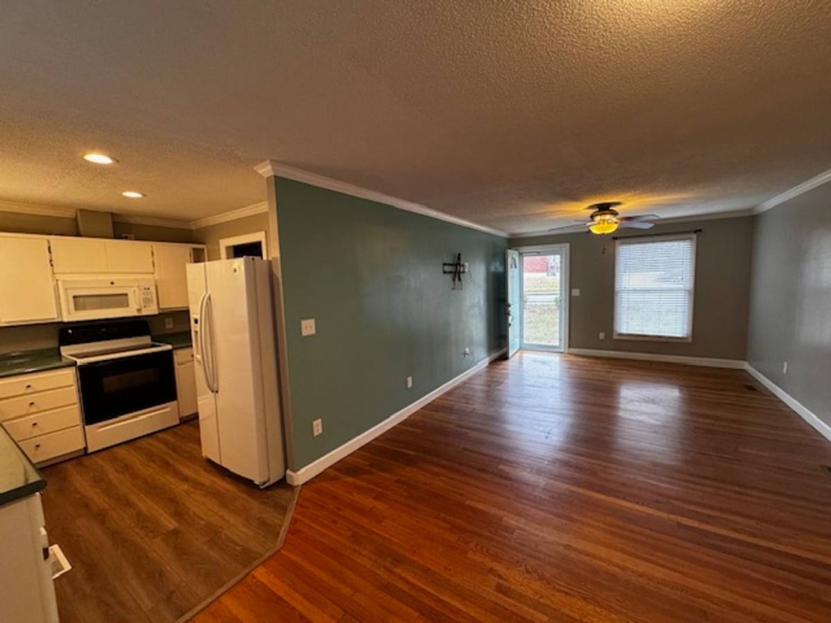 House for rent at 2001 Indian Ridge Rd, Johnson City, TN 37604
