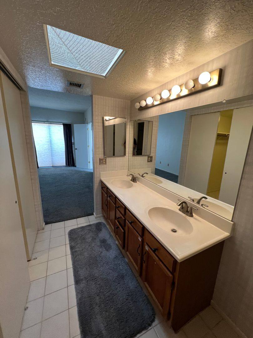 Townhouse for rent at 4478 E Kleindale Rd, Tucson, AZ 85712