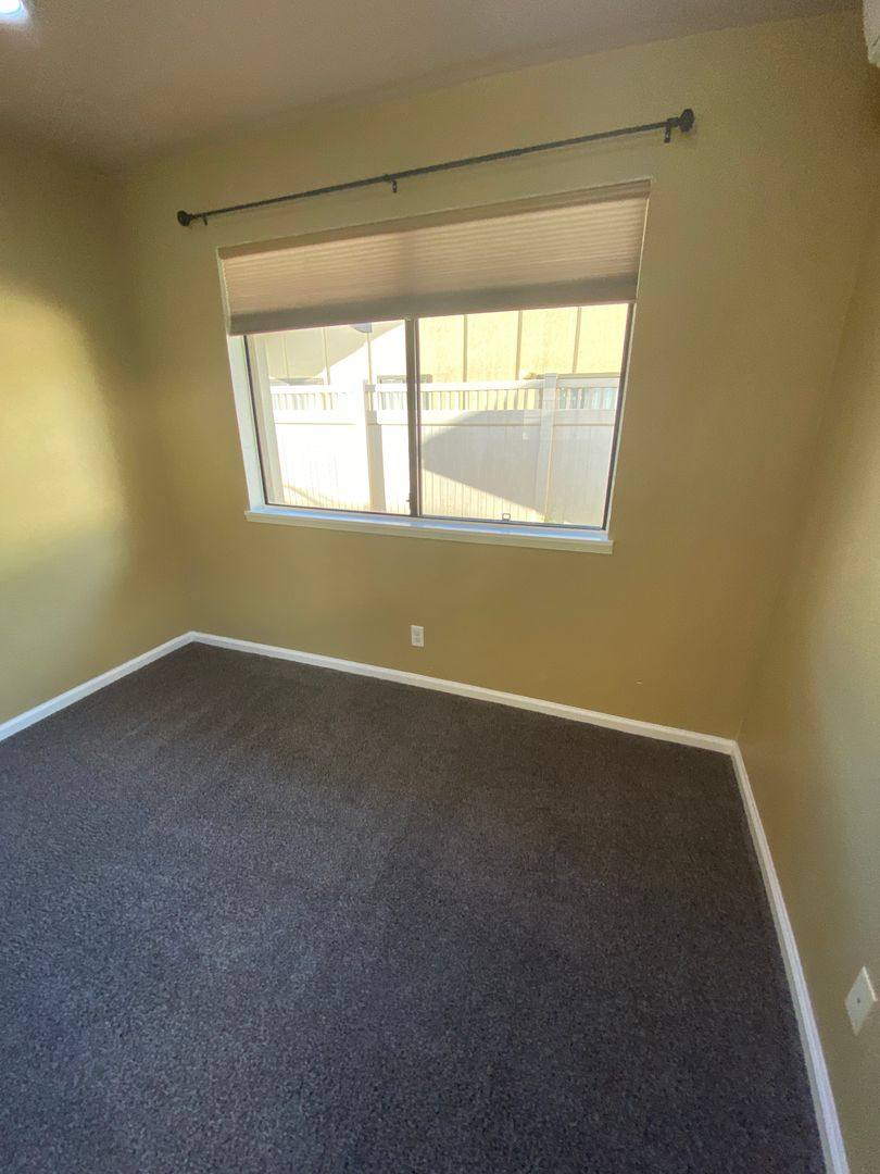 House for rent at 91-1054 Pakaweli St, Kapolei, HI 96707