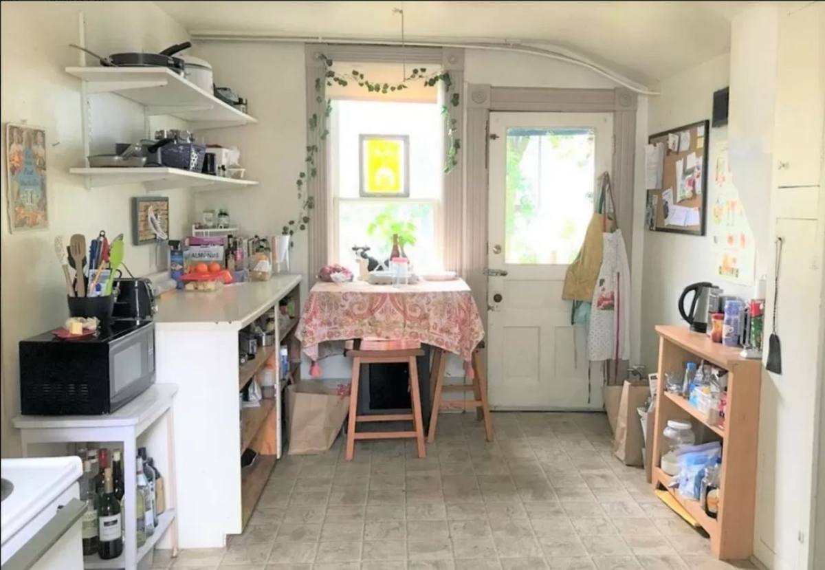 House for rent at 614 E Myrtle St, Bellingham, WA 98225