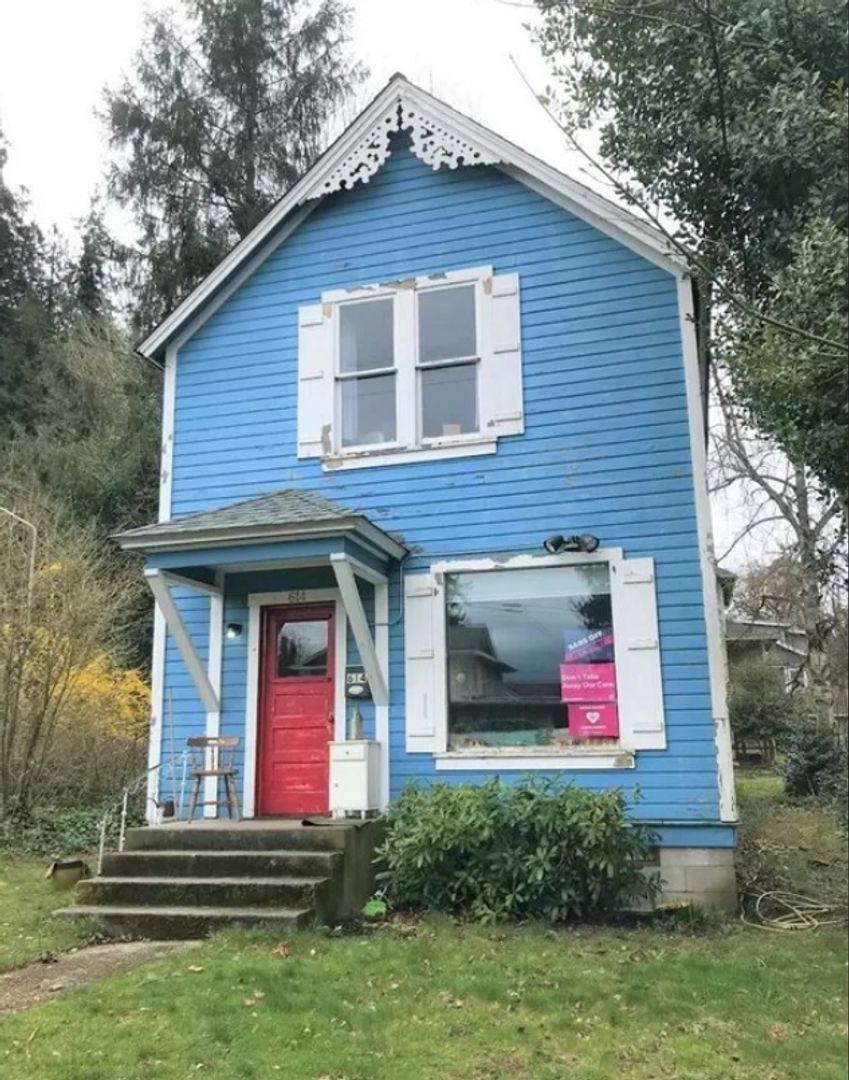House for rent at 614 E Myrtle St, Bellingham, WA 98225
