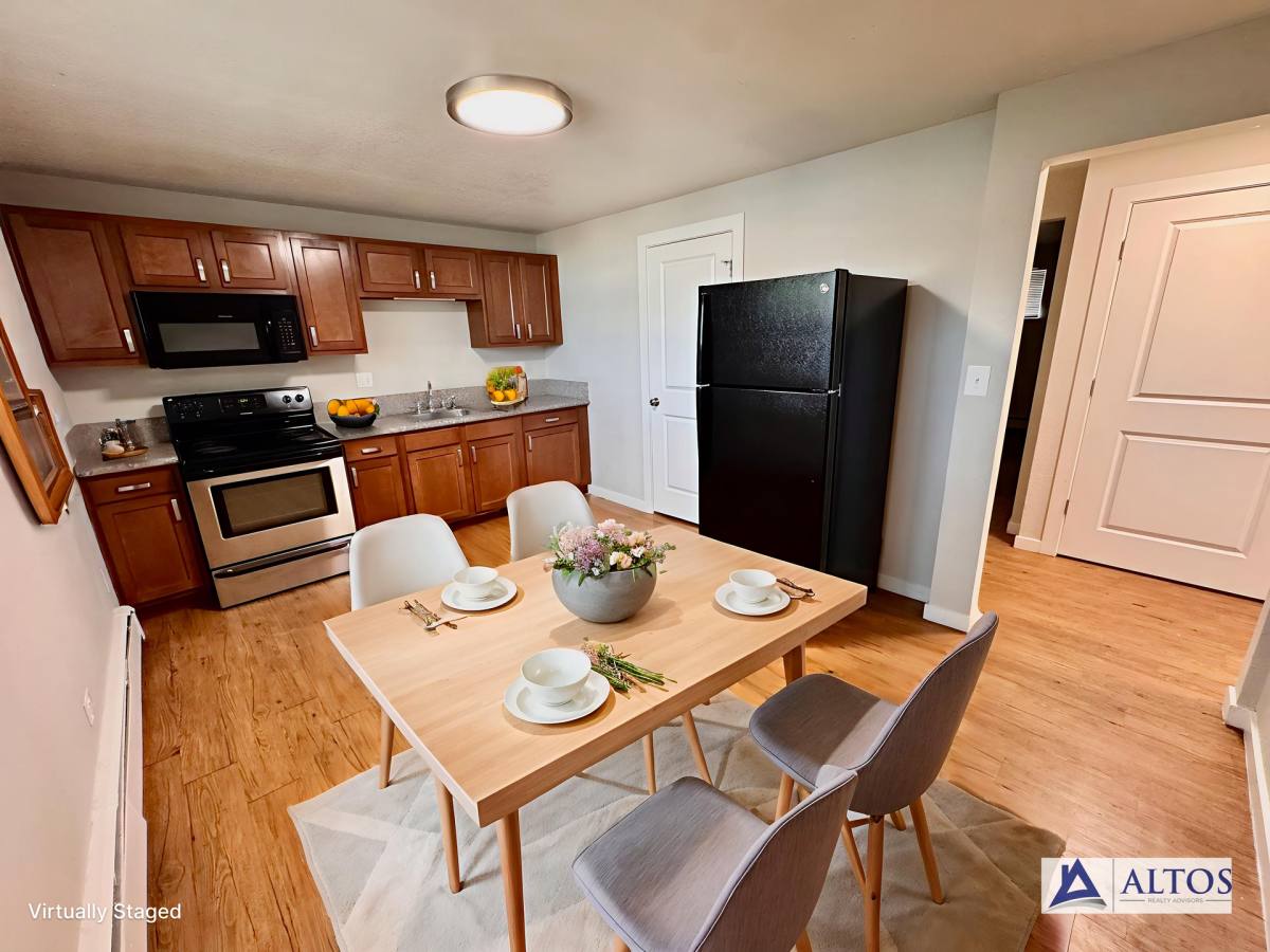 Apartment for rent at 285 S Jay St, Denver, CO 80226