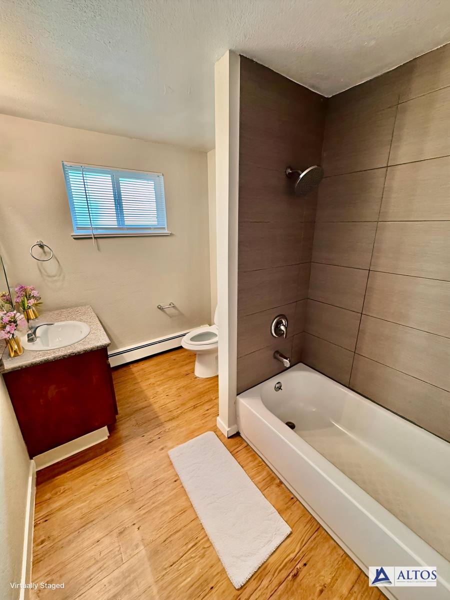 Apartment for rent at 285 S Jay St, Denver, CO 80226