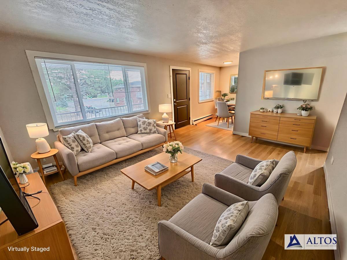 Apartment for rent at 285 S Jay St, Denver, CO 80226