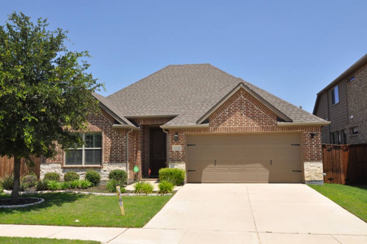 House for rent at 9948 Haversham Dr, Fort Worth, TX 76131