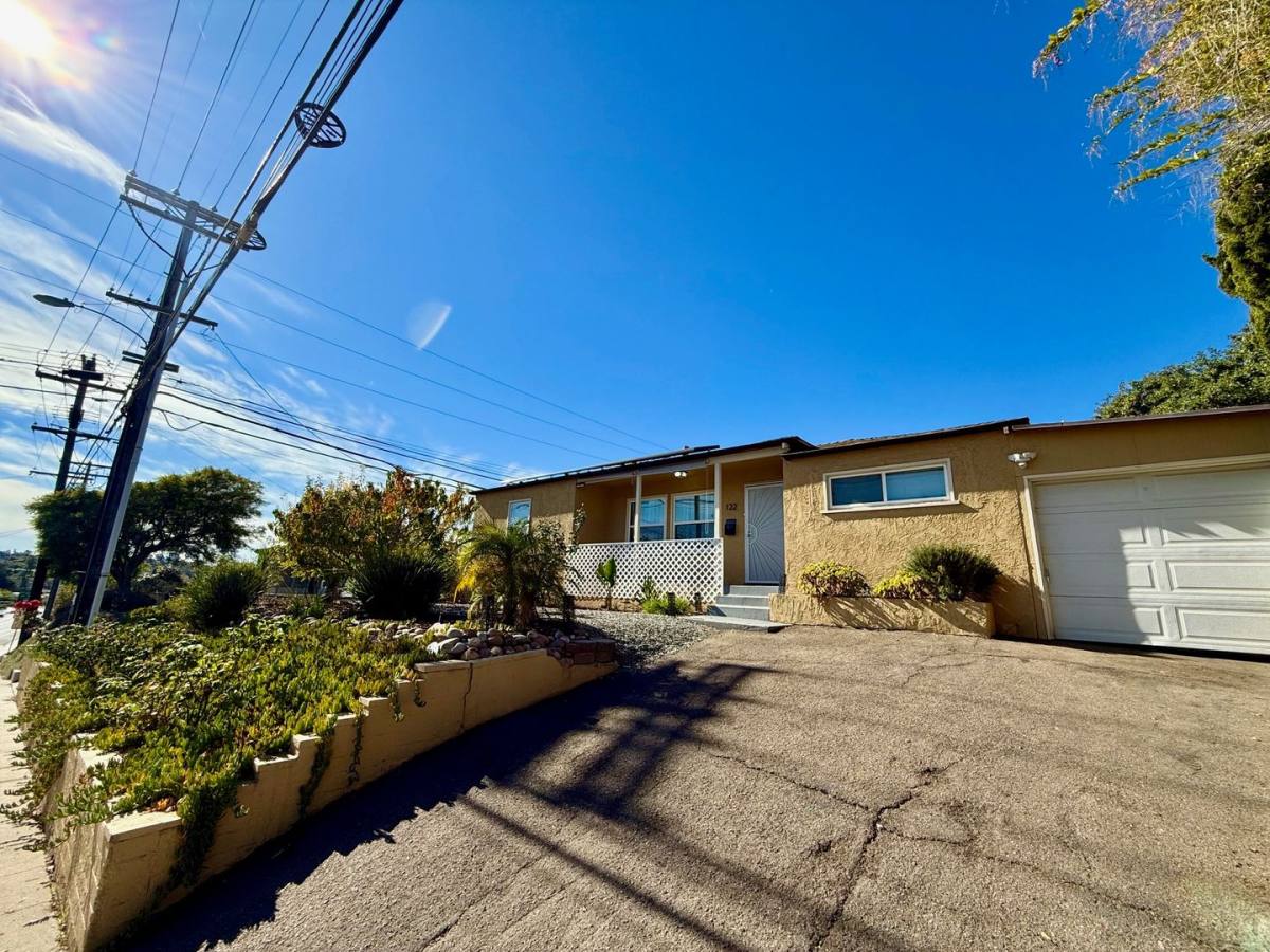 House for rent at 122 Garfield Ave, El Cajon, CA 92020