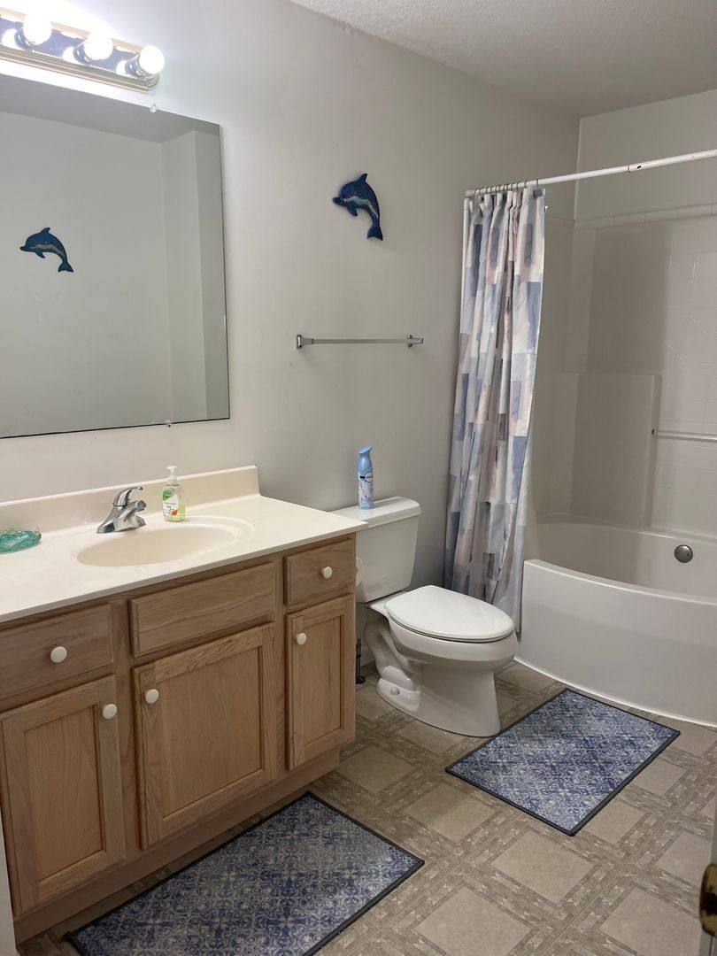 House for rent at 147 D Victor Meekins Dr, Manteo, NC 27954