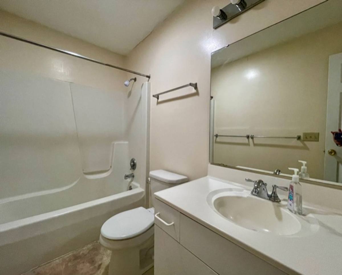 Apartment for rent at 1800 Middle Bellville Rd, Mansfield, OH 44904