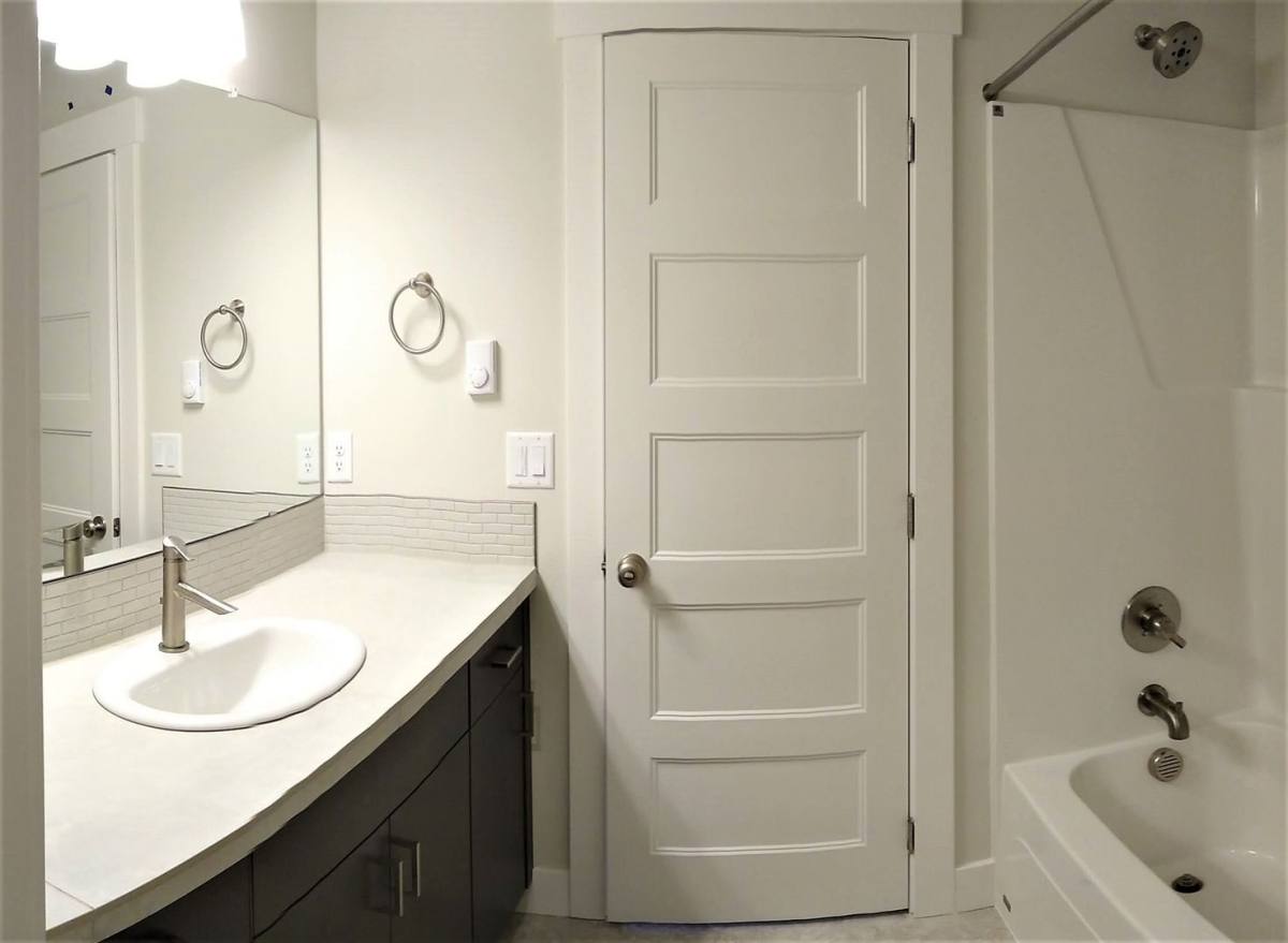 Apartment for rent at 1027 Wilson St, Hood River, OR 97031
