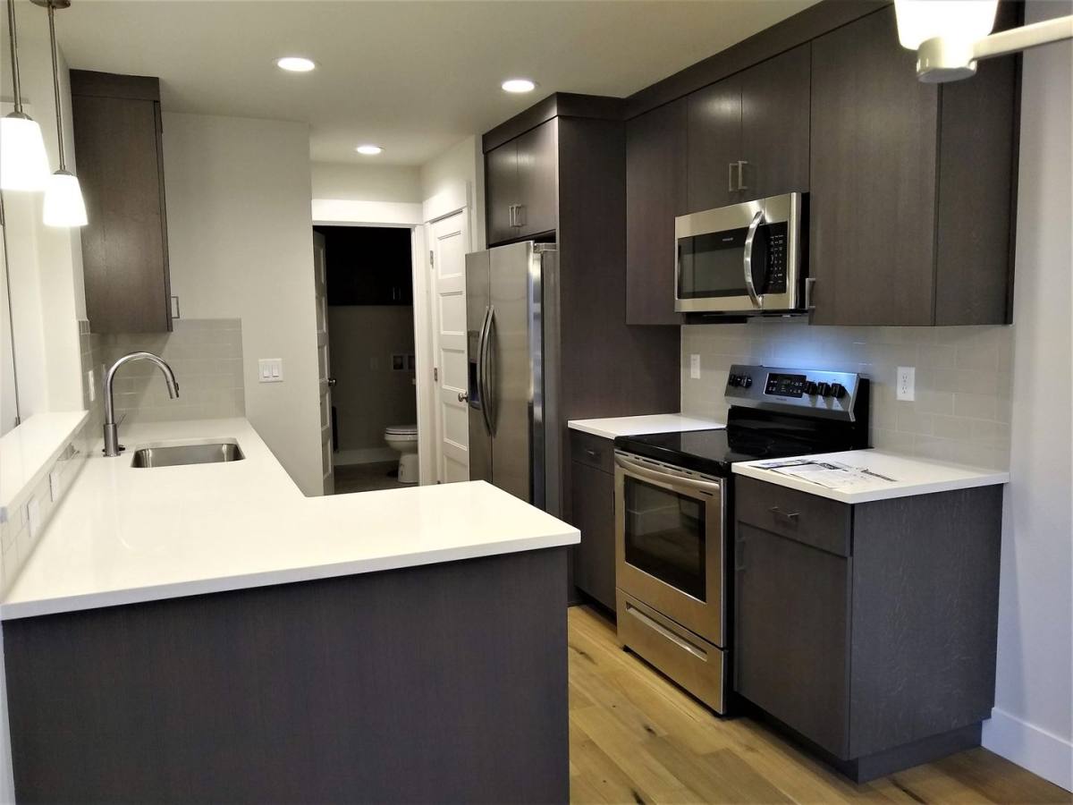 Apartment for rent at 1027 Wilson St, Hood River, OR 97031