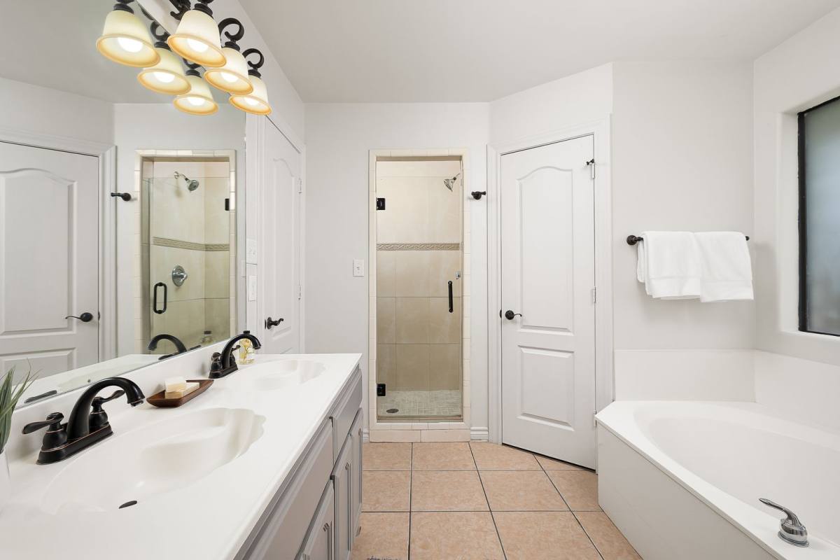 House for rent at 9104 N 28th St, McAllen, TX 78504