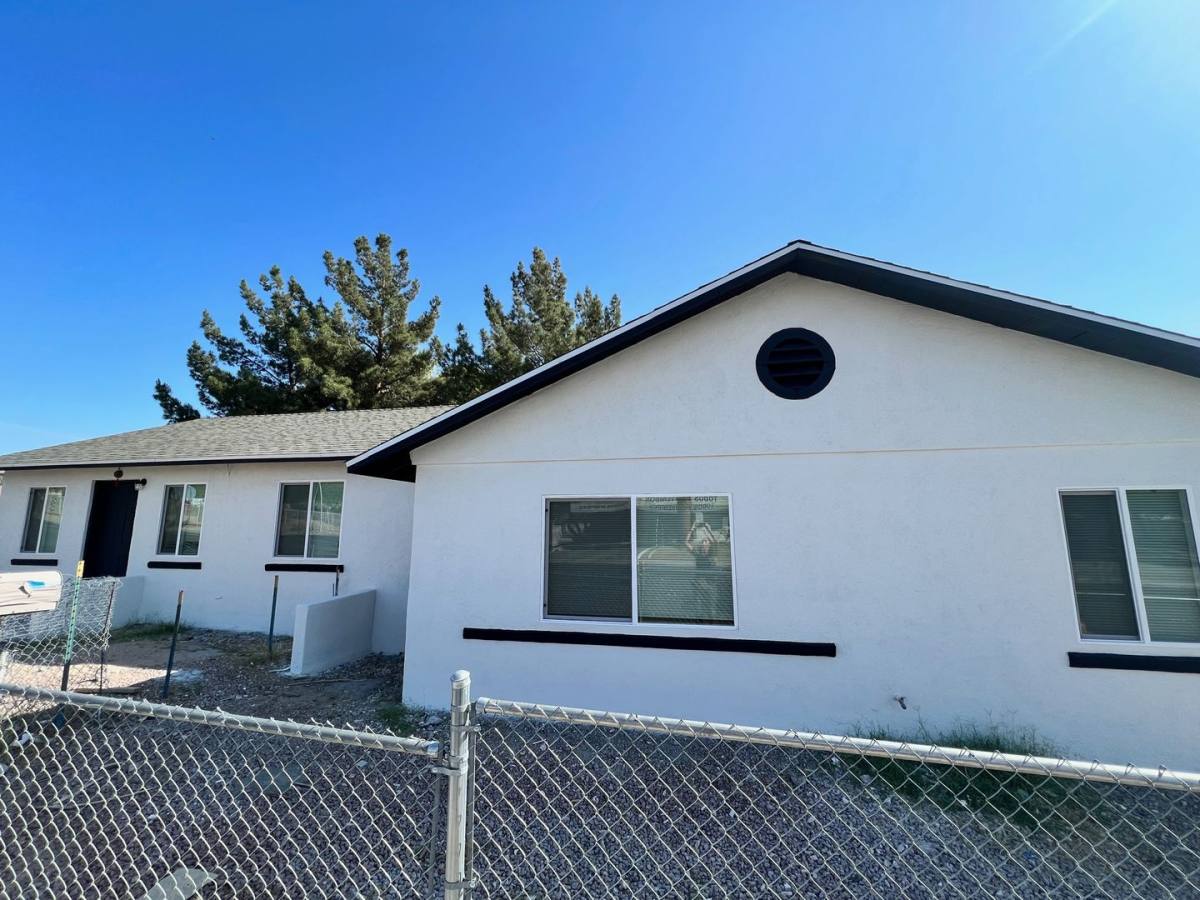 Apartment for rent at 1501 Stewart Ave, Las Vegas, NV 89101