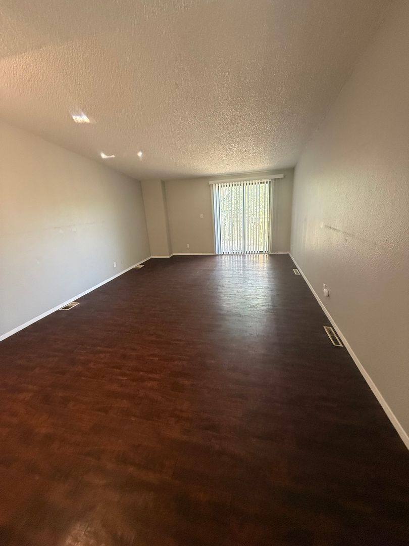 Apartment for rent at 6270 Pontiac St, Commerce City, CO 80022