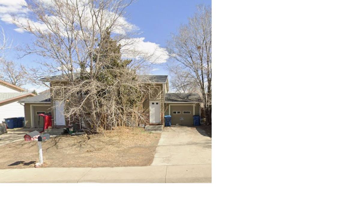 Apartment for rent at 6270 Pontiac St, Commerce City, CO 80022
