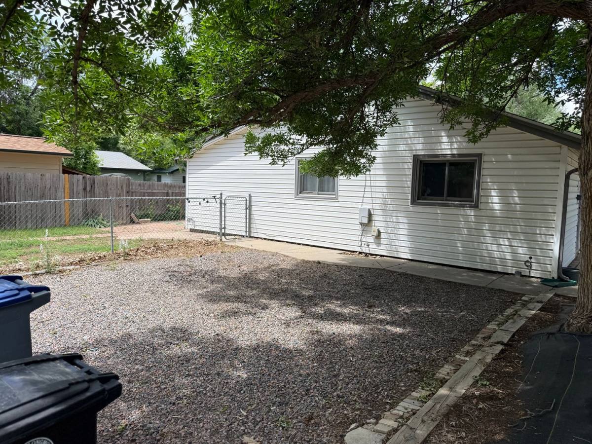 Apartment for rent at 321 323 10th Ave, Longmont, CO 80501