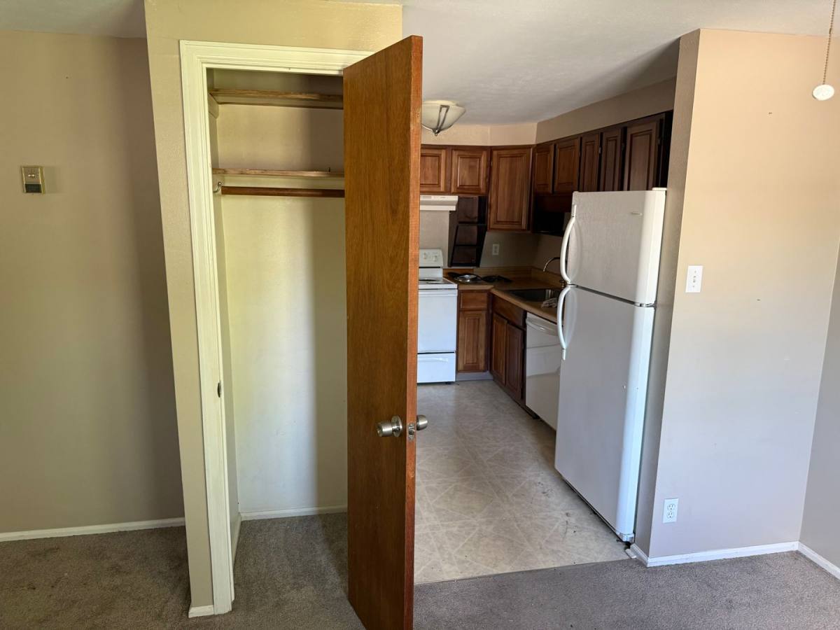 Apartment for rent at 321 323 10th Ave, Longmont, CO 80501