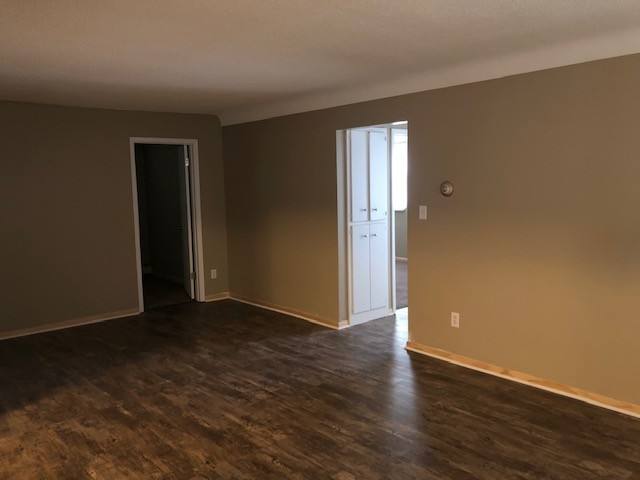 Apartment for rent at 594 Lawson Ave W, Saint Paul, MN 55117