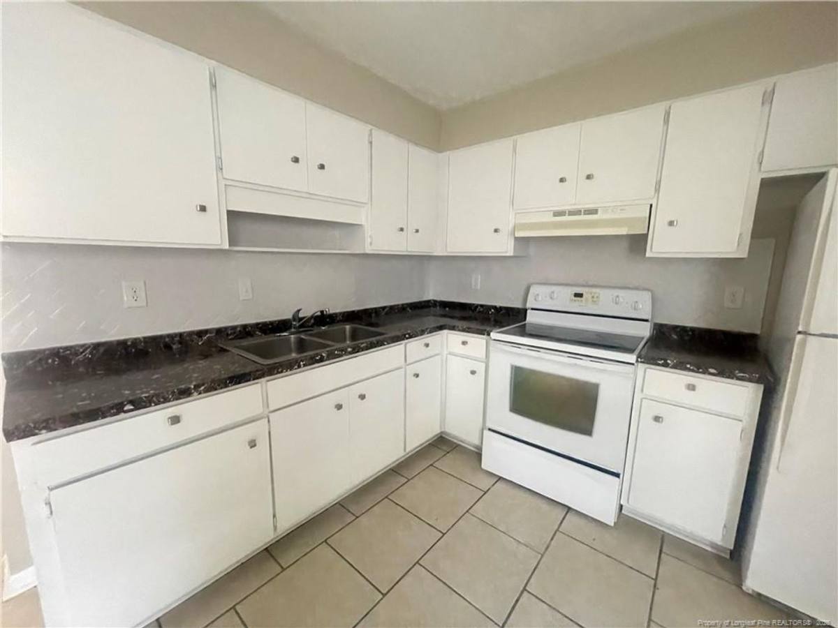 House for rent at 4959 Galveston Dr, Fayetteville, NC 28303