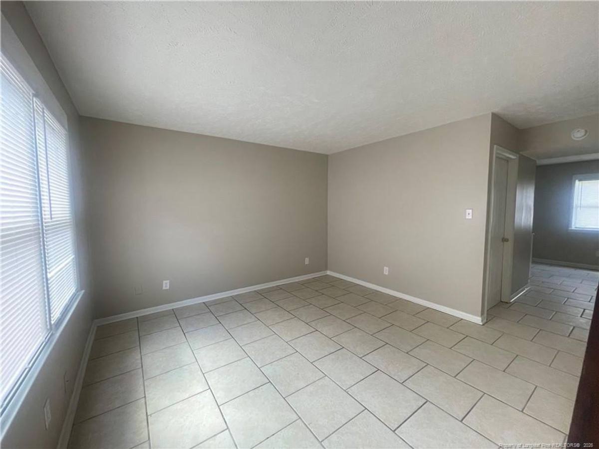 House for rent at 4959 Galveston Dr, Fayetteville, NC 28303