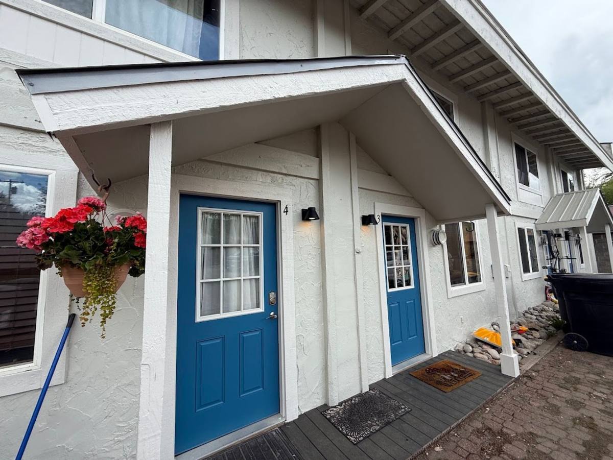 Townhouse for rent at 336 1 2 6th St, Steamboat Springs, CO 80487