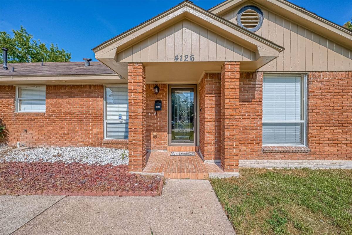 House for rent at 4126 Brookston St, Houston, TX 77045