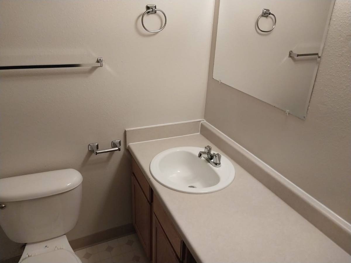 Apartment for rent at 1920 Arthur St #29, Klamath Falls, OR 97603