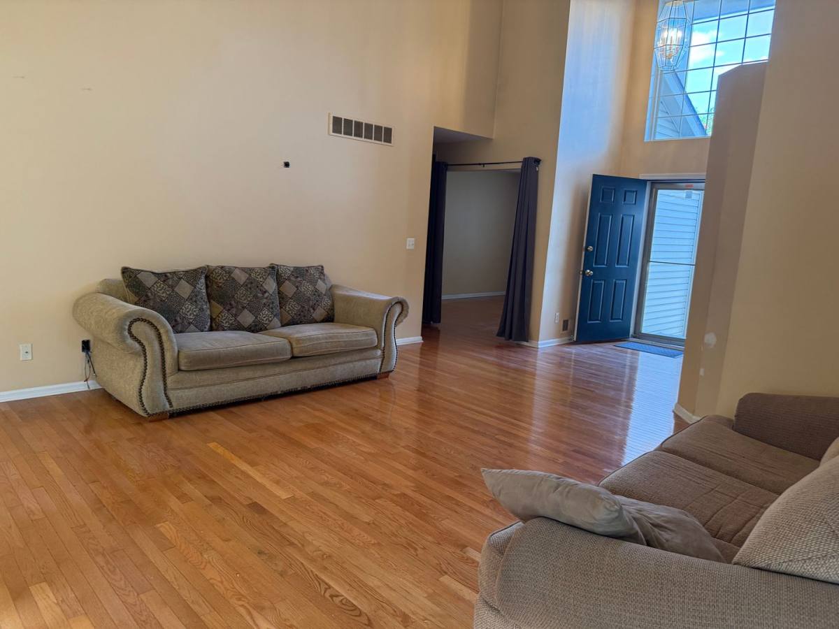 Condo for rent at 4674 Carter Place, Ypsilanti, MI 48197