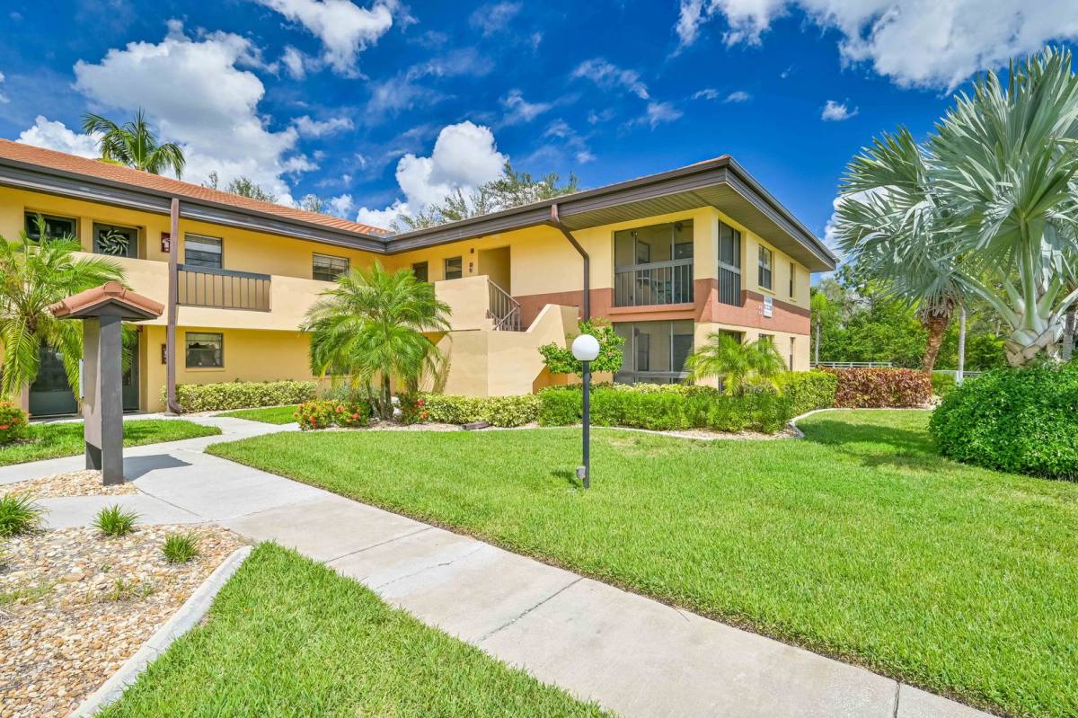 Condo for rent at 6108 Whiskey Creek Dr, Fort Myers, FL 33919