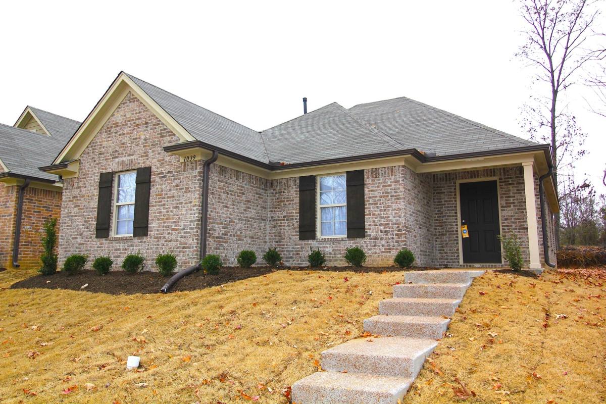 Apartment for rent at 1039 Crayton Ridge Dr, Cordova, TN 38018