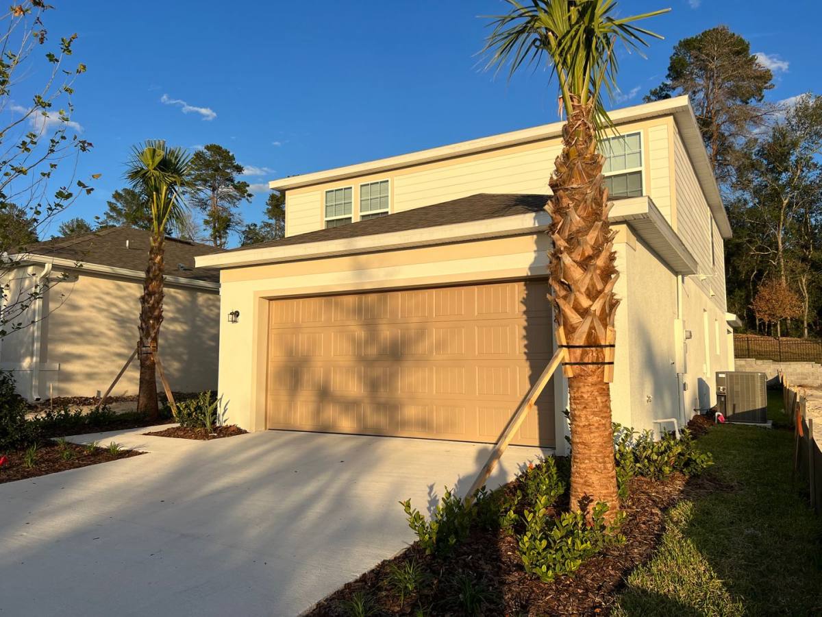 House for rent at 2108 Canopy Terrace Blvd, Deland, FL 32724