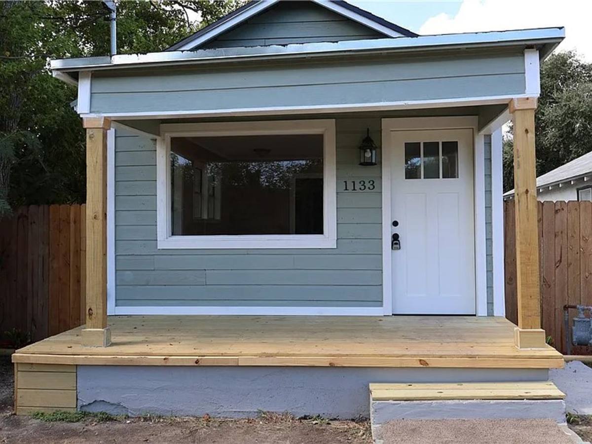 House for rent at 1133 Hibiscus, Corpus Christi, TX 78405