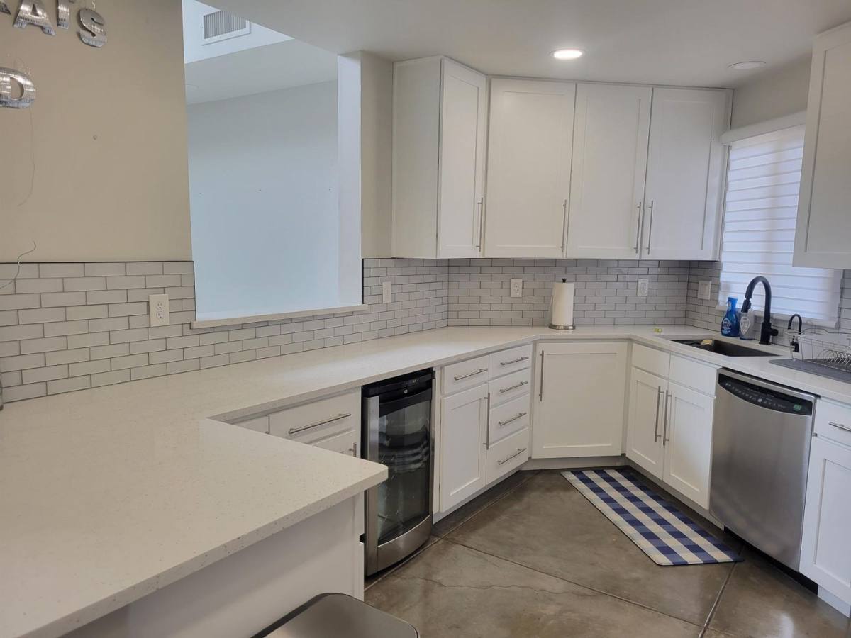 Townhouse for rent at 3225 E 3rd St, Tucson, AZ 85716