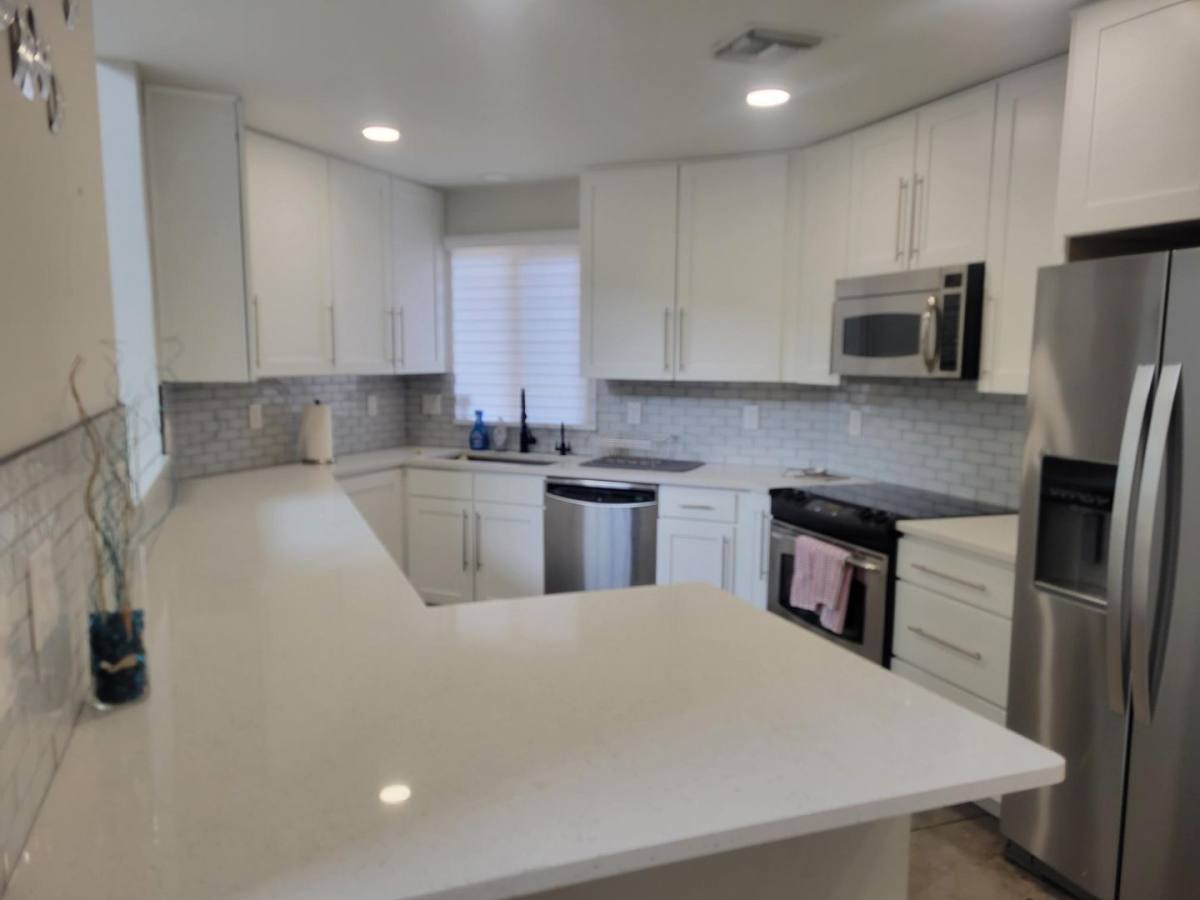 Townhouse for rent at 3225 E 3rd St, Tucson, AZ 85716
