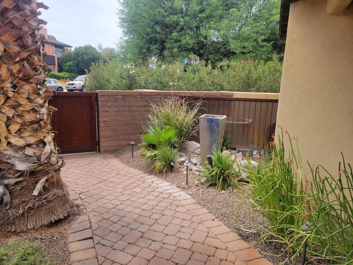 Townhouse for rent at 3225 E 3rd St, Tucson, AZ 85716