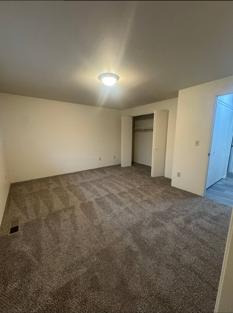 Apartment for rent at 120-216 N Miller St, Wenatchee, WA 98801