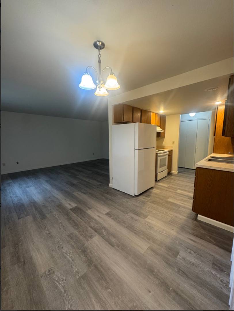Apartment for rent at 120-216 N Miller St, Wenatchee, WA 98801