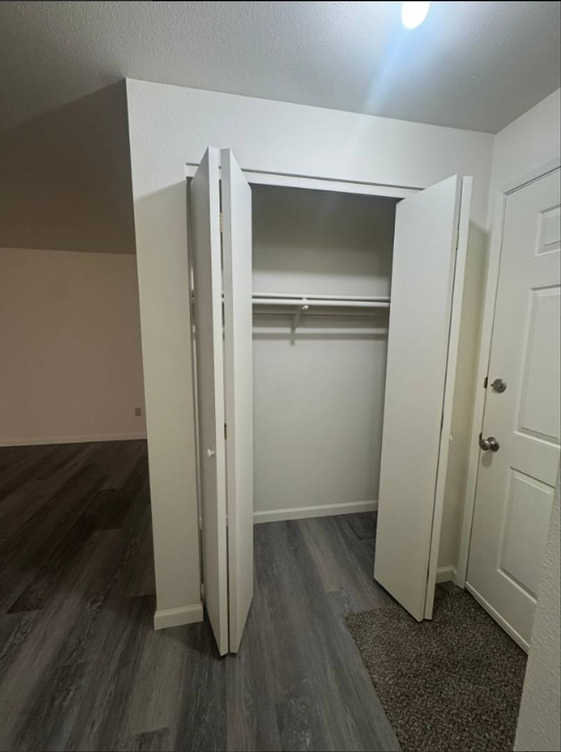 Apartment for rent at 120-216 N Miller St, Wenatchee, WA 98801